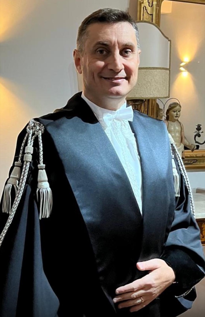 Maurizio Marchetta in toga forense